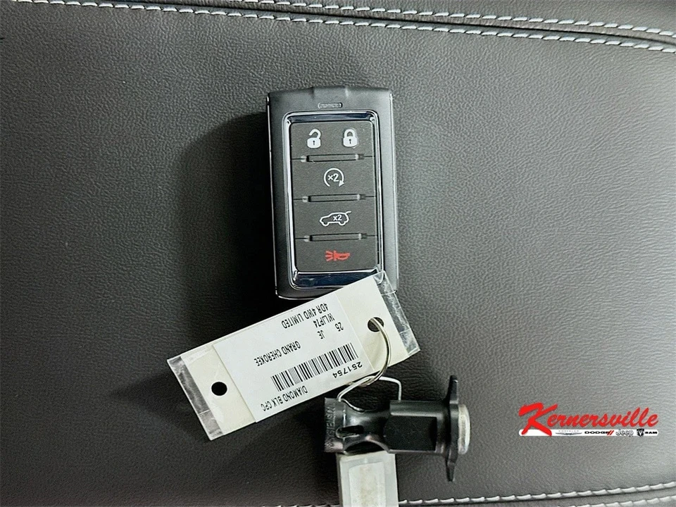 2025 Jeep KL Cherokee - Image 20 of 21