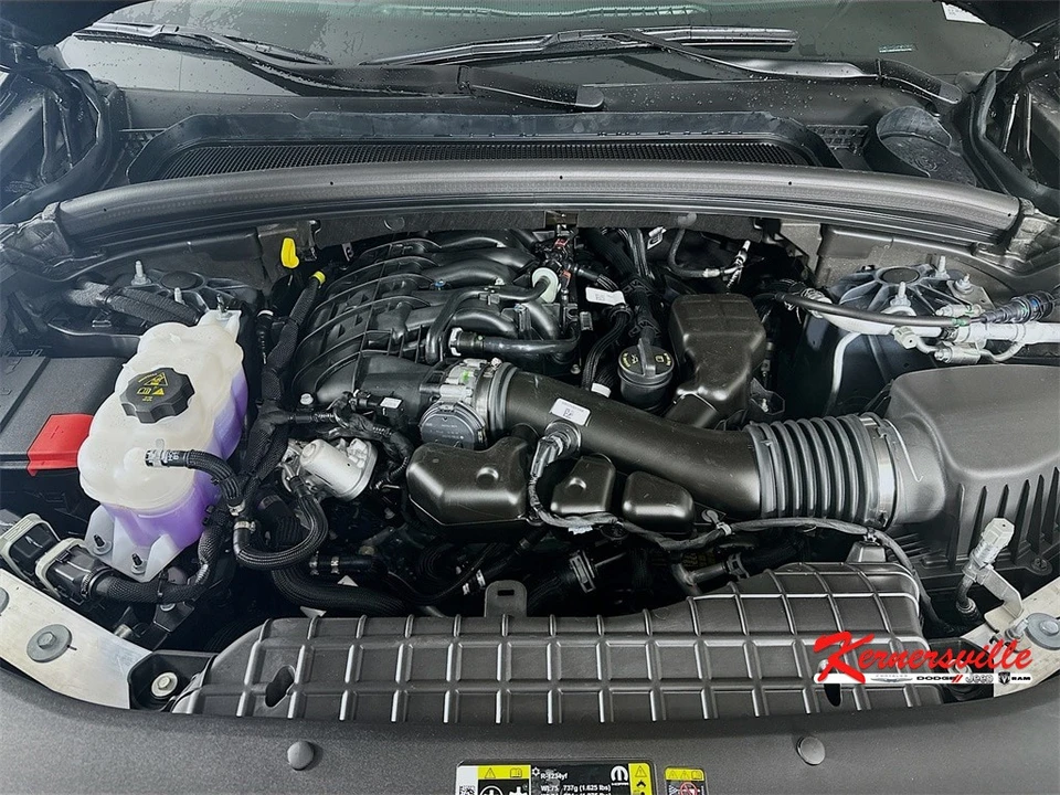 2025 Jeep WL Grand Cherokee - Image 18 of 21