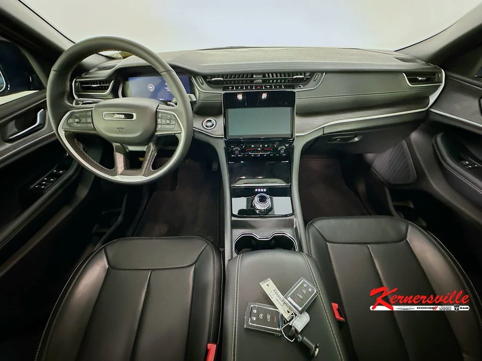 2025 Jeep WL Grand Cherokee - Image 10 of 24