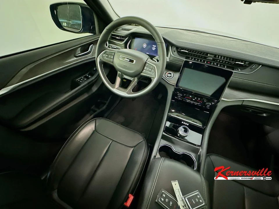 2025 Jeep WL Grand Cherokee - Image 9 of 24