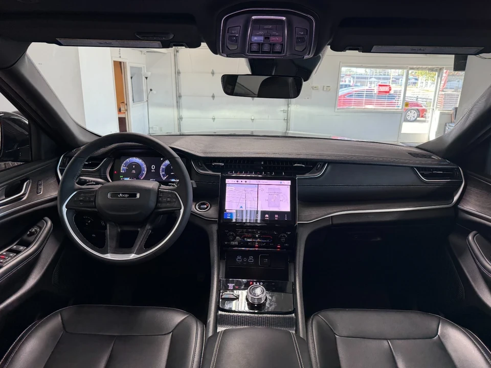 2025 Jeep WL Grand Cherokee - Image 16 of 21