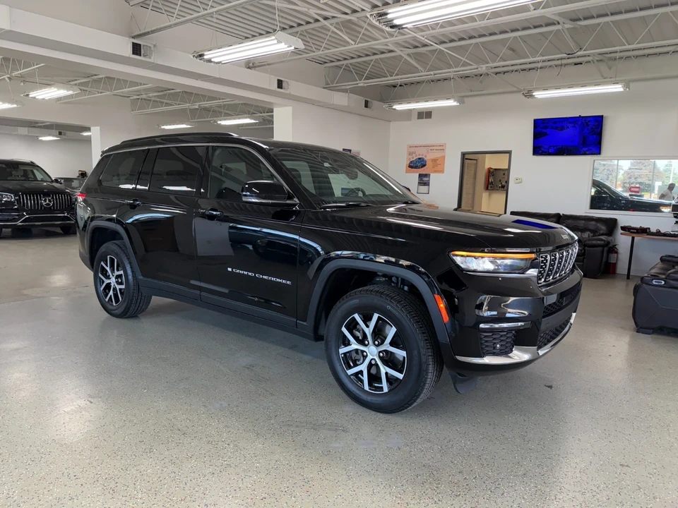 2025 Jeep WL Grand Cherokee - Image 3 of 21