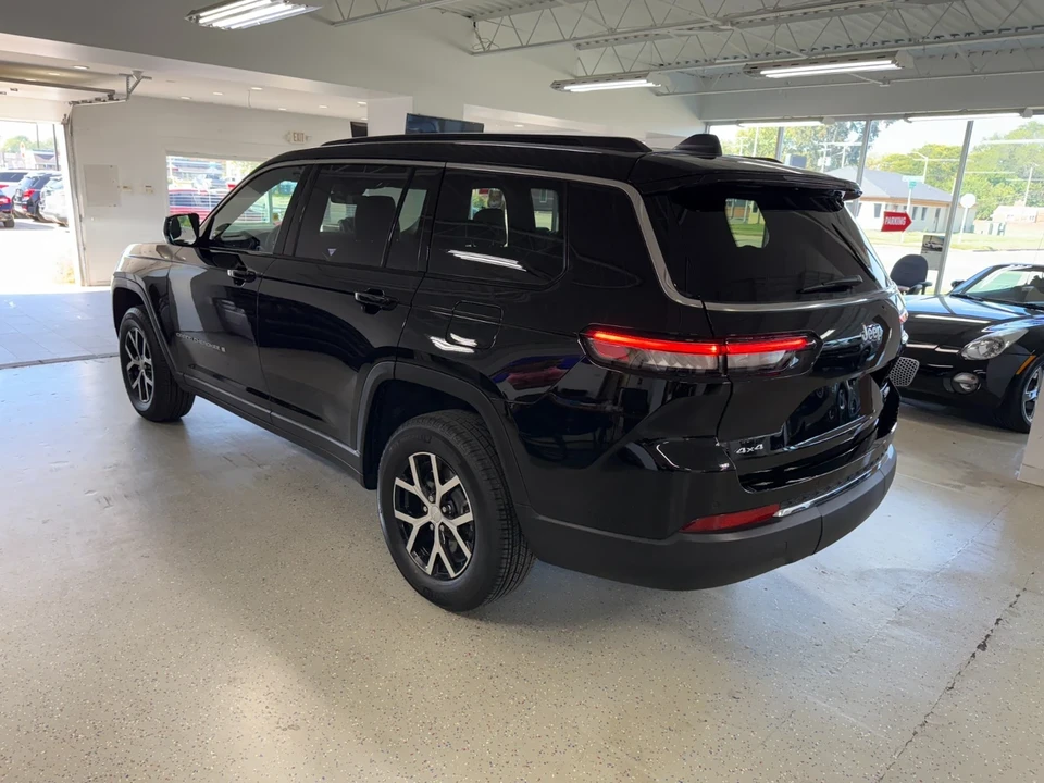 2025 Jeep WL Grand Cherokee - Image 8 of 21