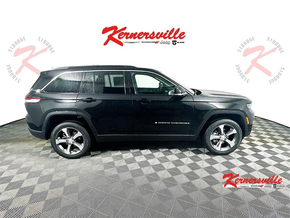 2025 Jeep KL Cherokee - Image 8 of 21