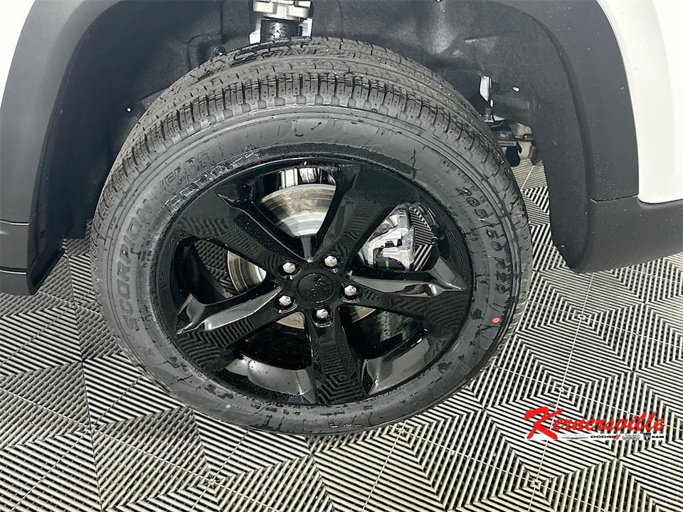 2025 Jeep WL Grand Cherokee - Image 17 of 21