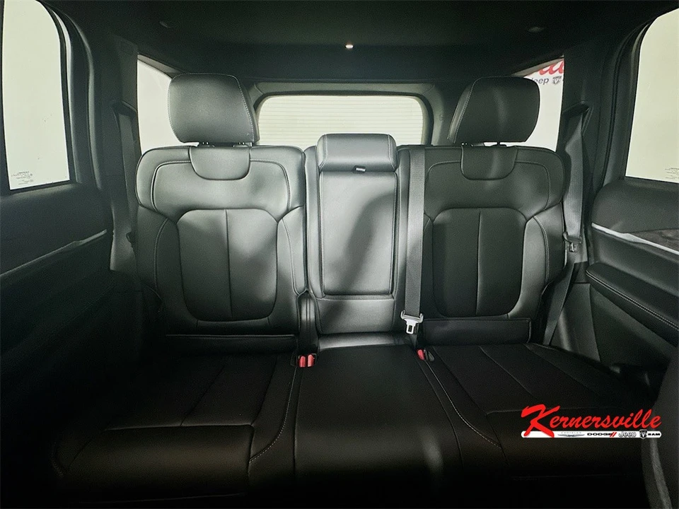 2025 Jeep KL Cherokee - Image 10 of 12
