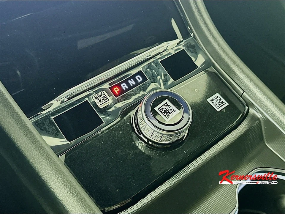 2025 Jeep KL Cherokee - Image 12 of 21