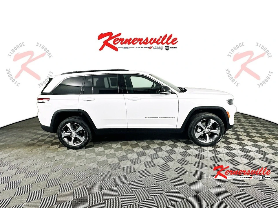 2025 Jeep KL Cherokee - Image 8 of 21