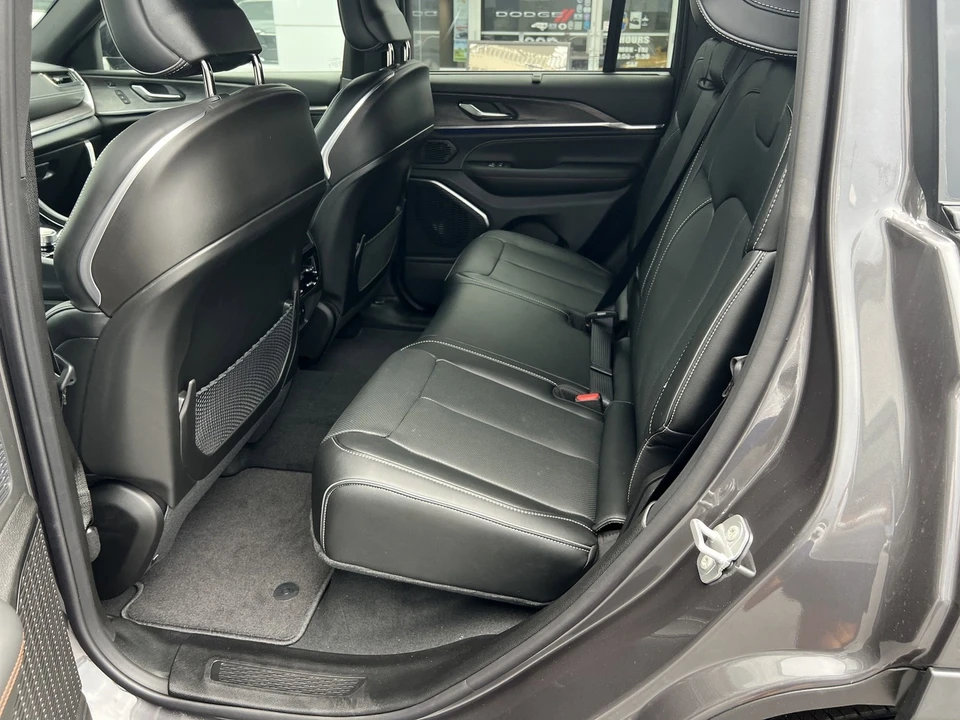 2025 Jeep WL Grand Cherokee - Image 13 of 21