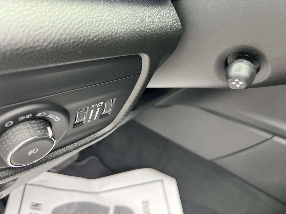 2025 Jeep WL Grand Cherokee - Image 19 of 21