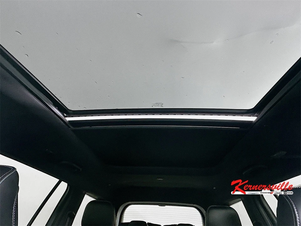 2025 Jeep KL Cherokee - Image 14 of 21
