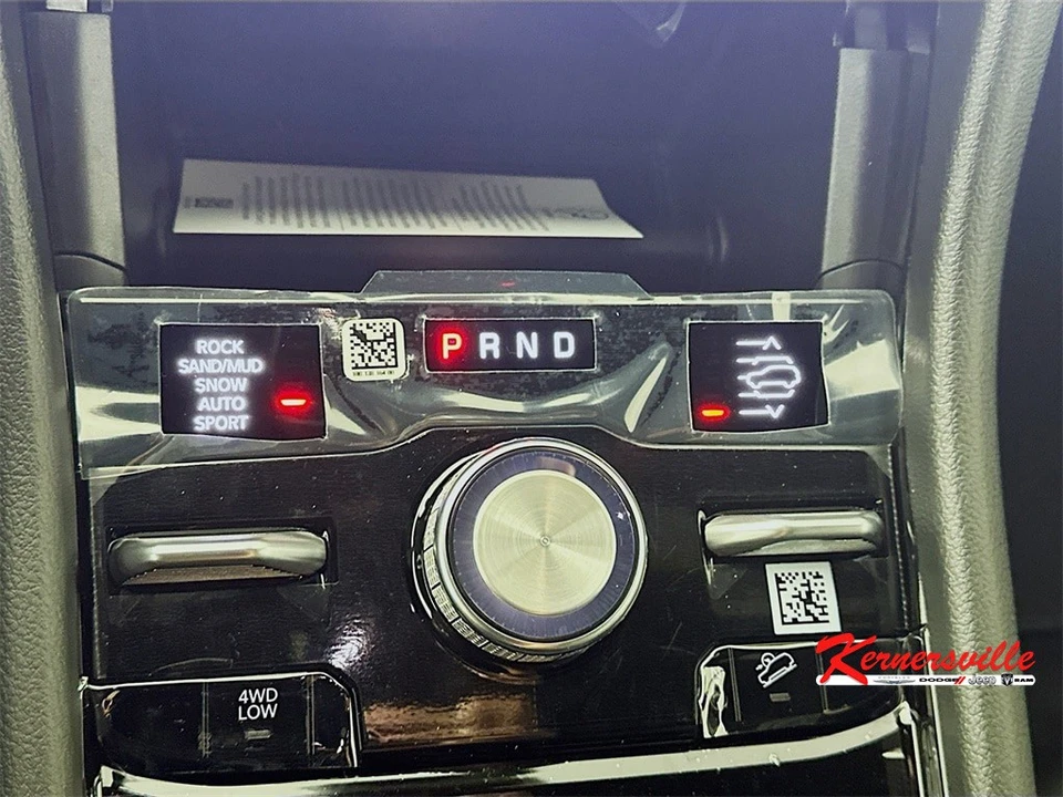 2025 Jeep KL Cherokee - Image 12 of 21