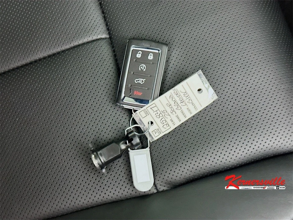 2025 Jeep KL Cherokee - Image 20 of 21