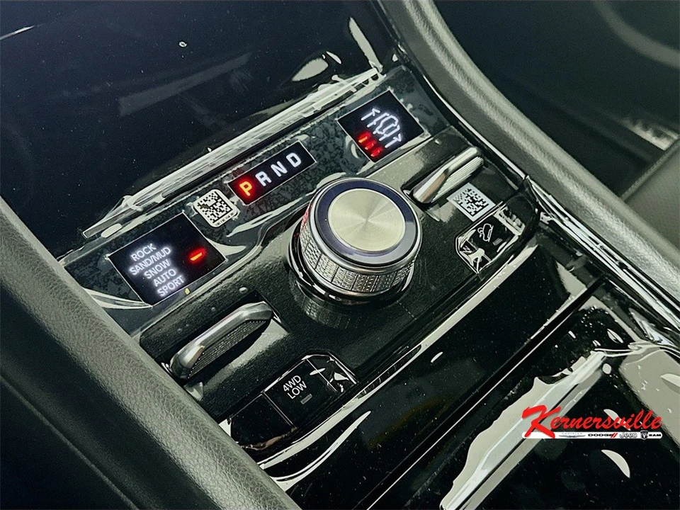 2025 Jeep KL Cherokee - Image 12 of 21