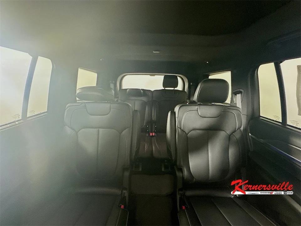 2025 Jeep KL Cherokee - Image 10 of 12