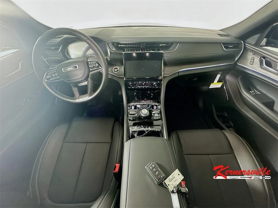 2025 Jeep WL Grand Cherokee - Image 9 of 12