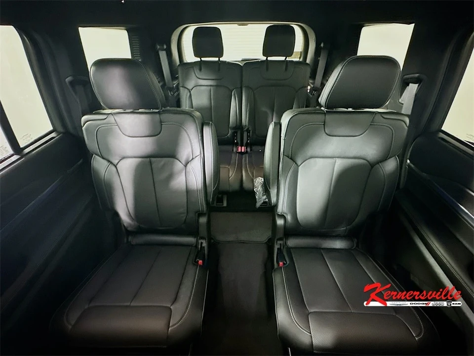 2025 Jeep KL Cherokee - Image 10 of 21