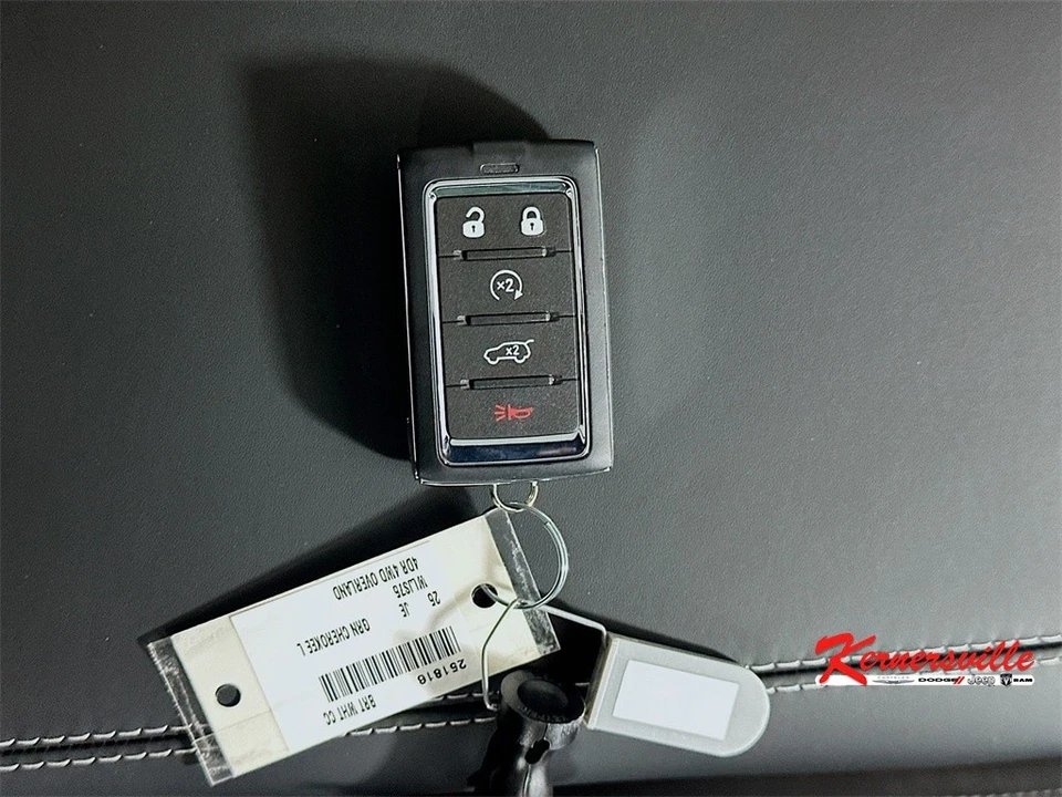 2025 Jeep KL Cherokee - Image 20 of 21