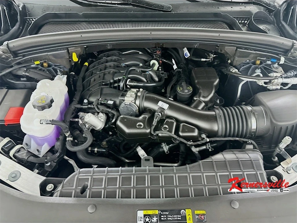 2025 Jeep KL Cherokee - Image 18 of 21
