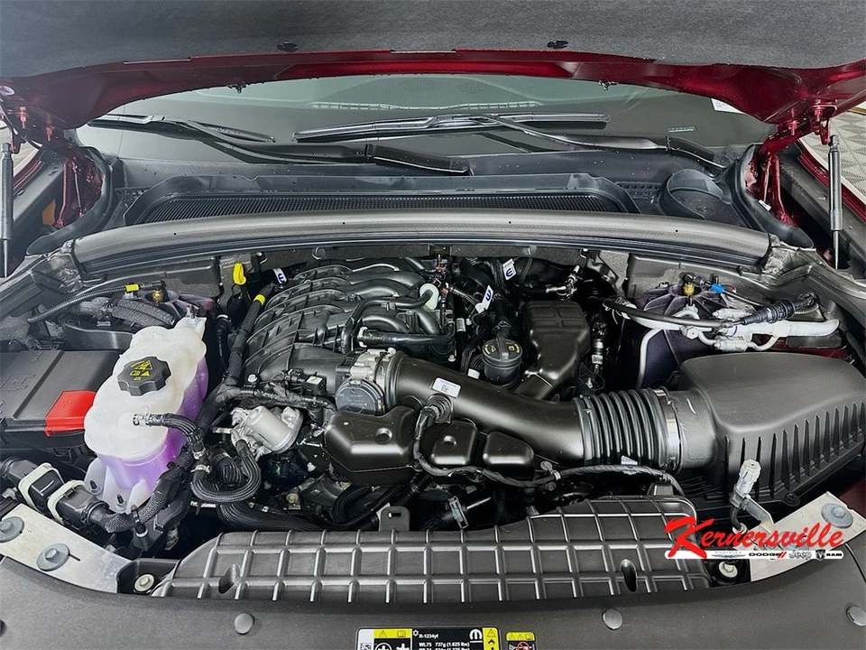 2025 Jeep WL Grand Cherokee - Image 18 of 21