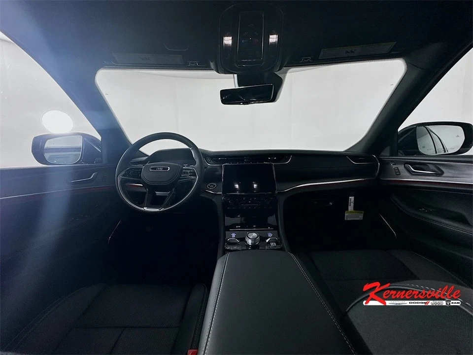 2025 Jeep WL Grand Cherokee - Image 9 of 21