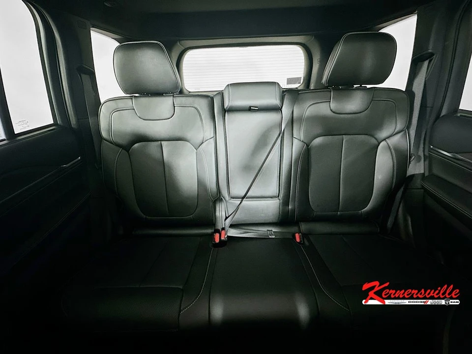2025 Jeep WL Grand Cherokee - Image 10 of 12