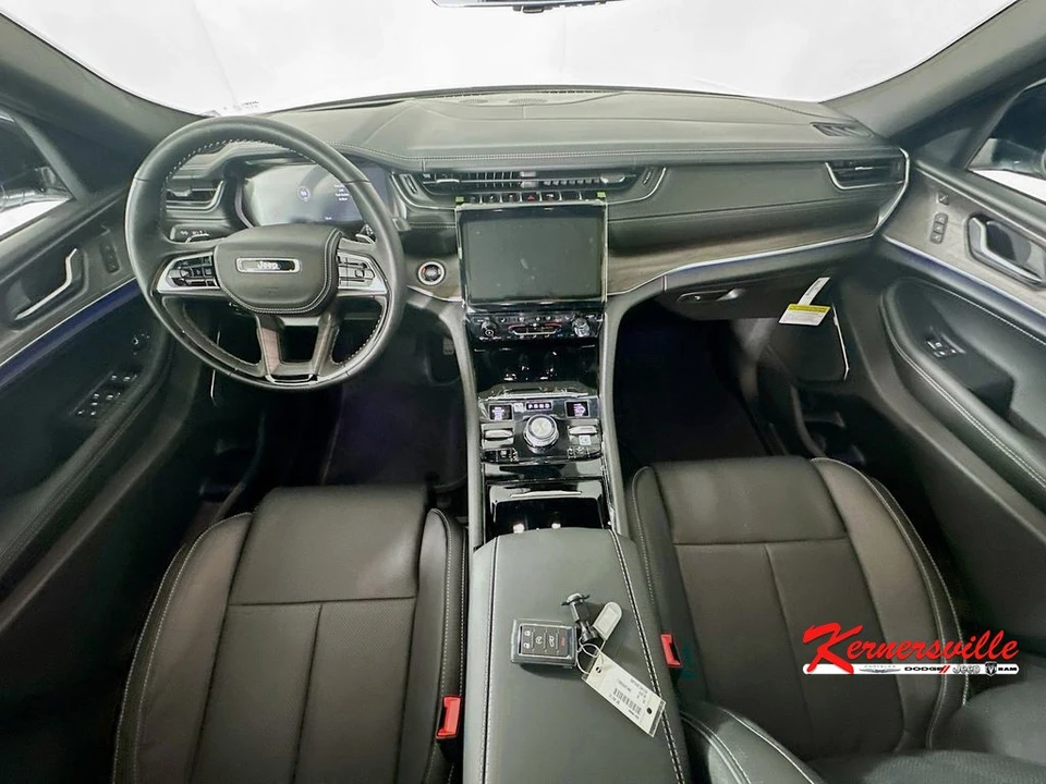 2025 Jeep WL Grand Cherokee - Image 9 of 12