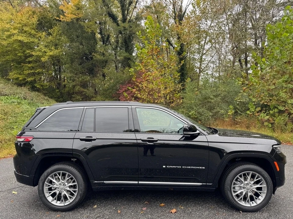 2025 Jeep WL Grand Cherokee - Image 6 of 12