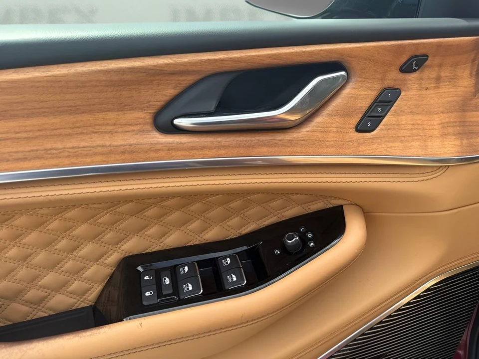 2025 Jeep WL Grand Cherokee - Image 18 of 27