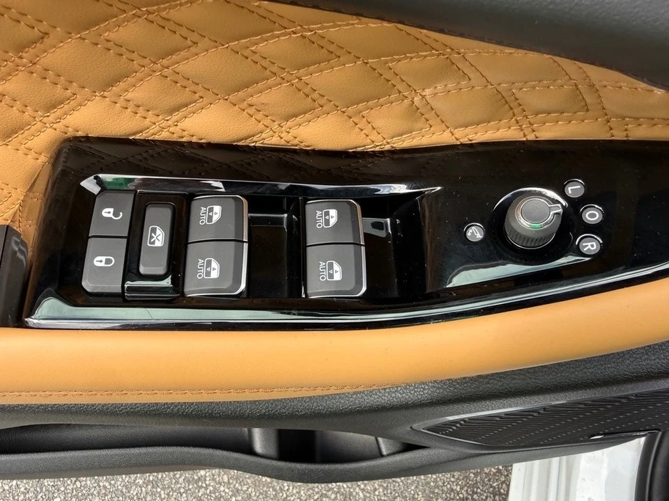 2025 Jeep WL Grand Cherokee - Image 13 of 21