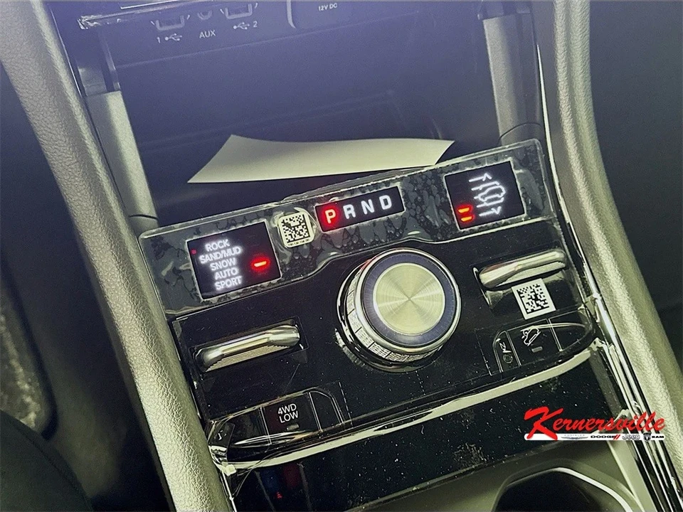 2025 Jeep KL Cherokee - Image 12 of 21