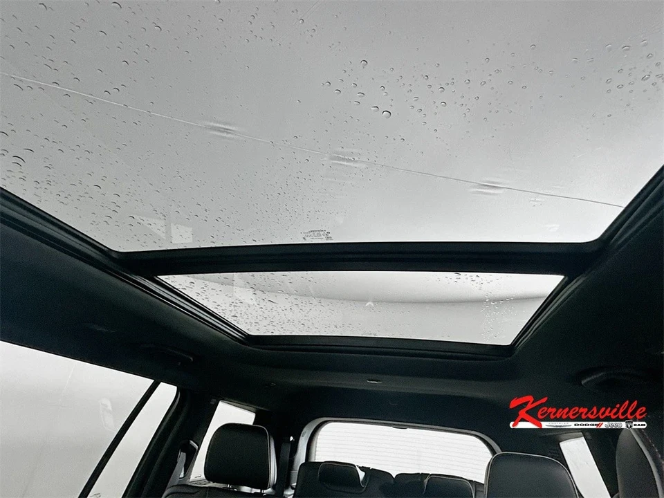 2025 Jeep WL Grand Cherokee - Image 14 of 21