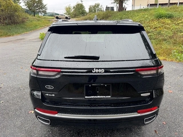 2025 Jeep KL Cherokee - Image 8 of 21