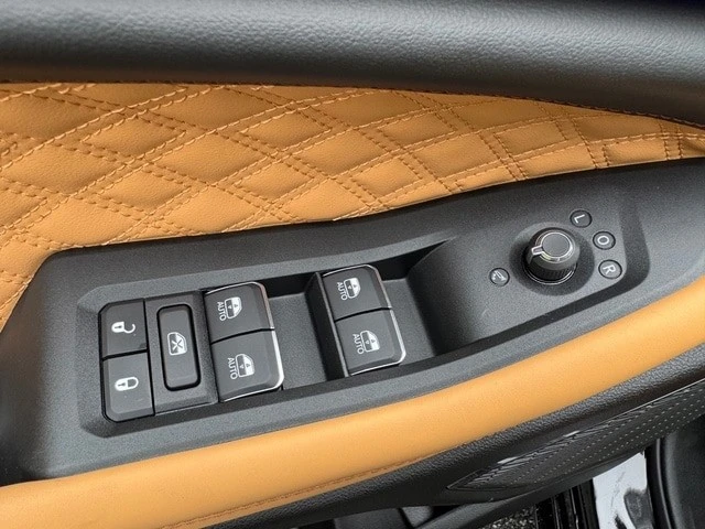 2025 Jeep WL Grand Cherokee - Image 13 of 21