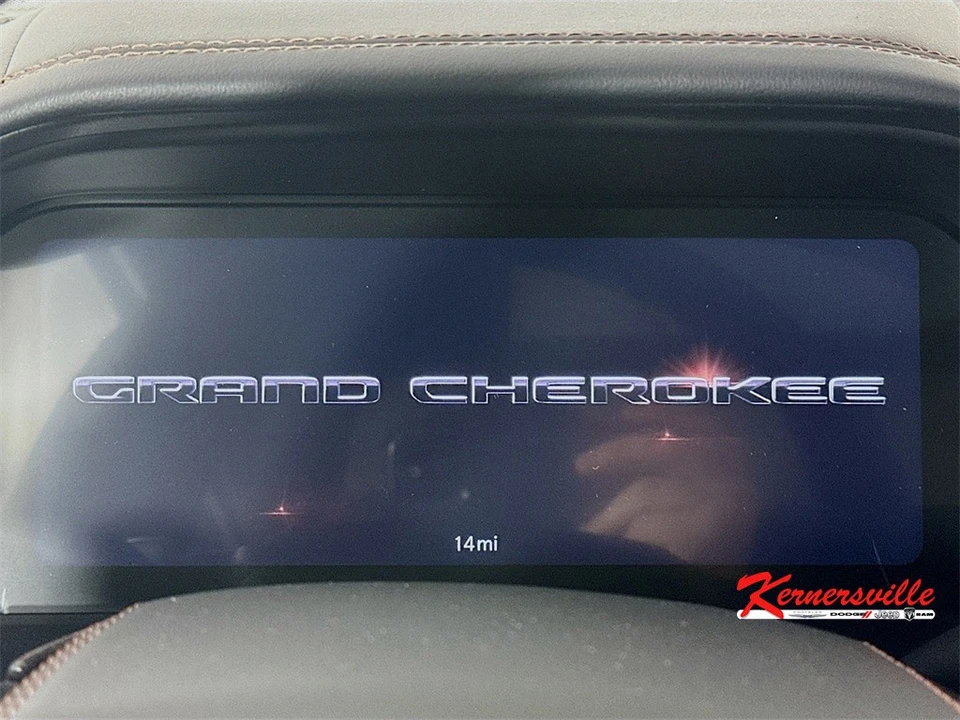 2025 Jeep WL Grand Cherokee - Image 11 of 21