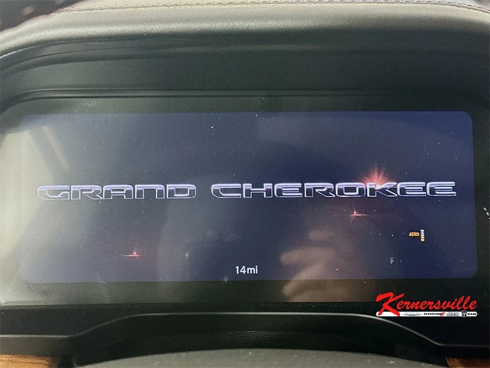 2025 Jeep WL Grand Cherokee - Image 11 of 21