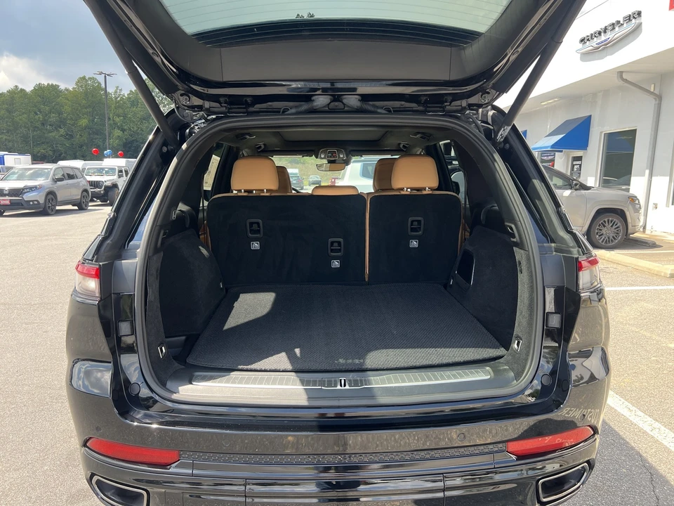 2025 Jeep WL Grand Cherokee - Image 9 of 31