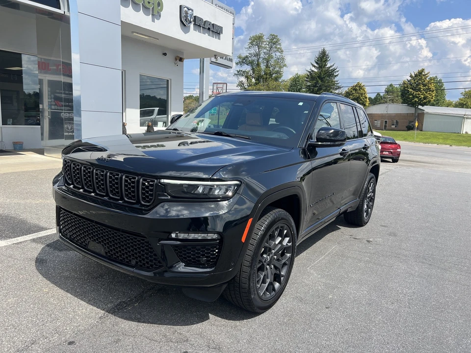 2025 Jeep WL Grand Cherokee - Image 6 of 31