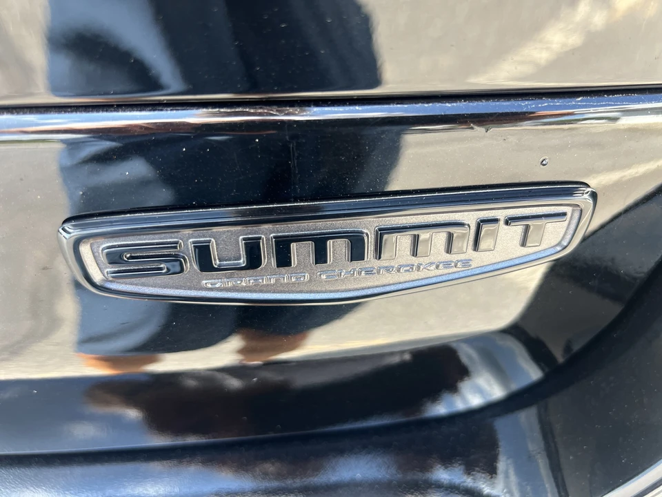 2025 Jeep WL Grand Cherokee - Image 8 of 31