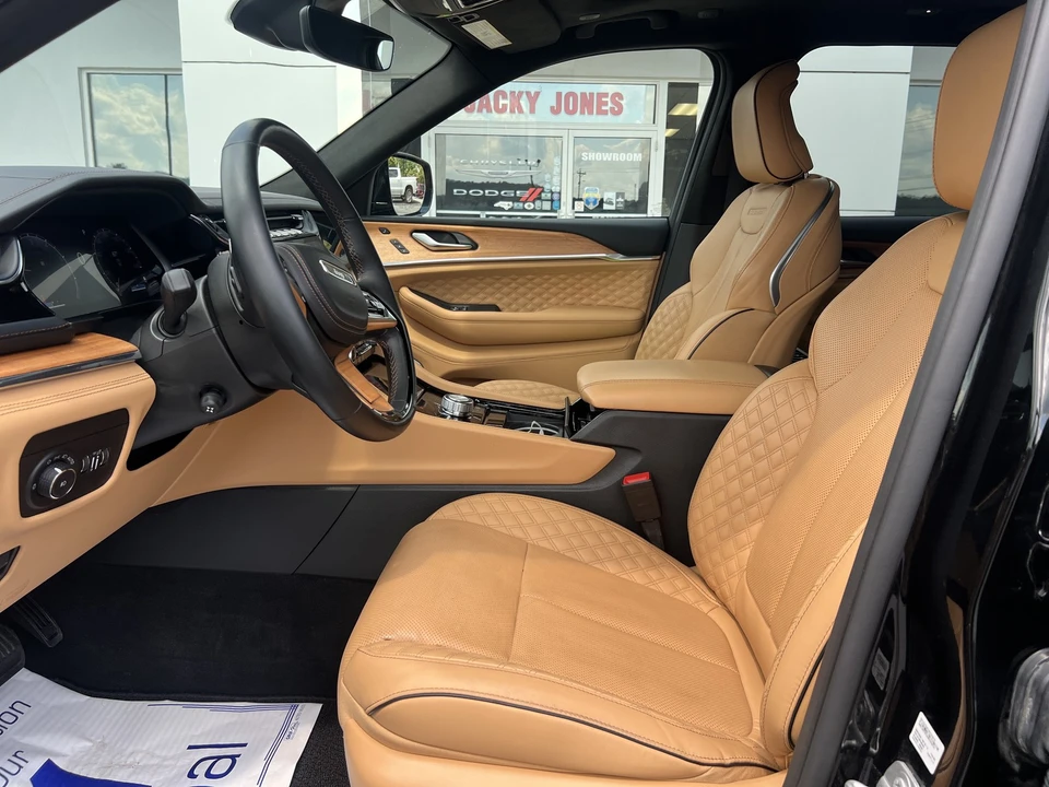 2025 Jeep WL Grand Cherokee - Image 18 of 31