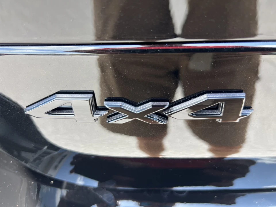 2025 Jeep WL Grand Cherokee - Image 9 of 31
