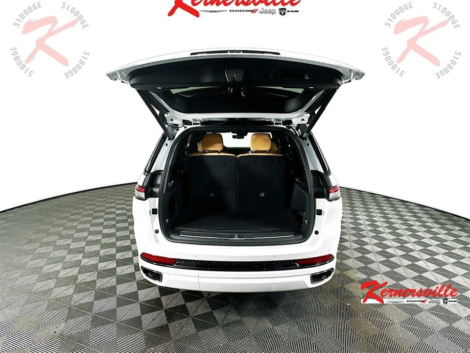 2025 Jeep WL Grand Cherokee - Image 16 of 21