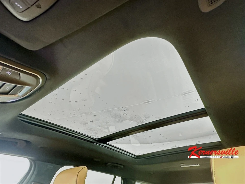 2025 Jeep WL Grand Cherokee - Image 14 of 21