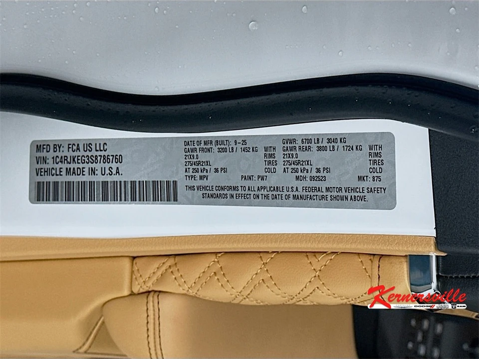 2025 Jeep WL Grand Cherokee - Image 20 of 21