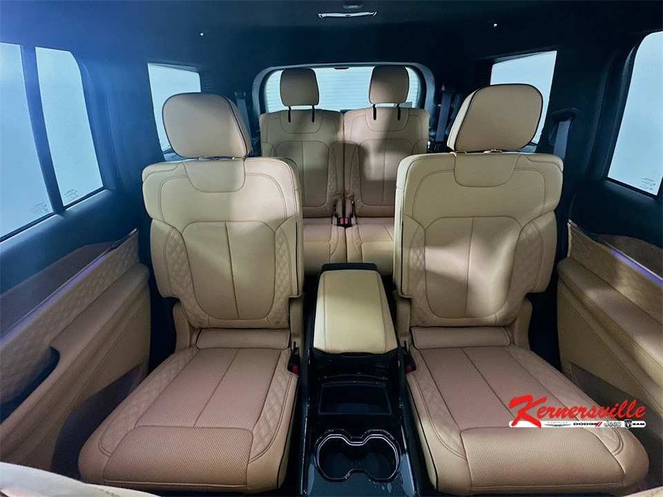 2025 Jeep KL Cherokee - Image 10 of 12