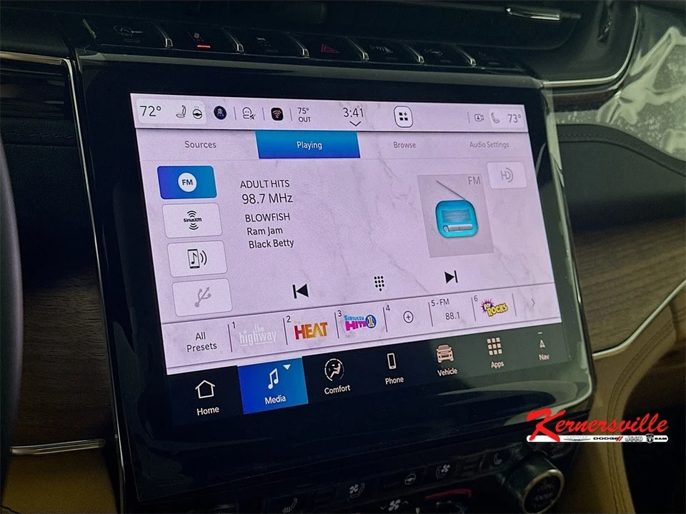 2025 Jeep WL Grand Cherokee - Image 13 of 21