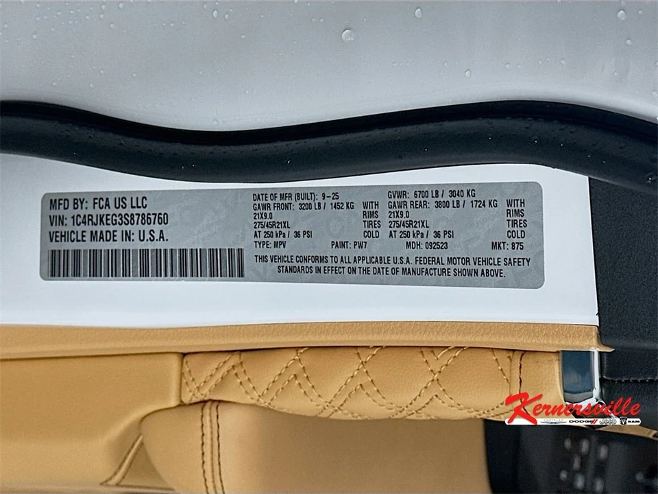 2025 Jeep WL Grand Cherokee - Image 19 of 21