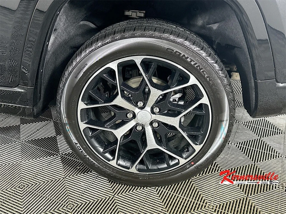 2025 Jeep WL Grand Cherokee - Image 17 of 21
