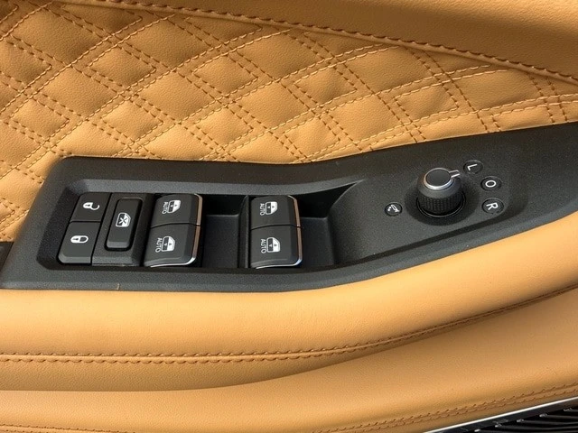 2025 Jeep WL Grand Cherokee - Image 14 of 21