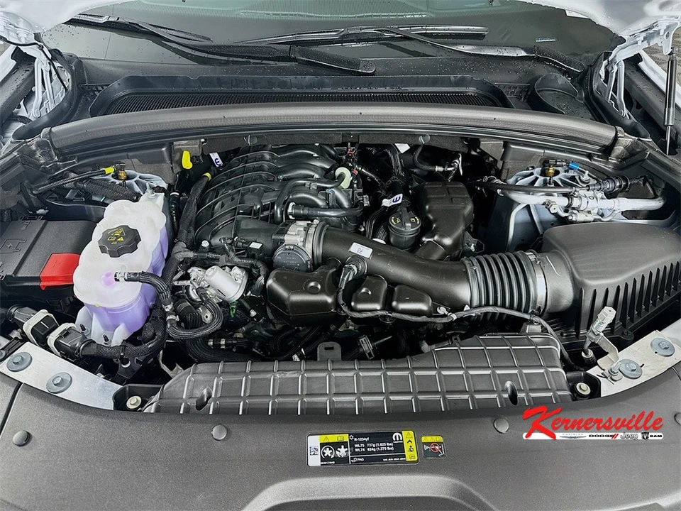 2025 Jeep KL Cherokee - Image 18 of 21